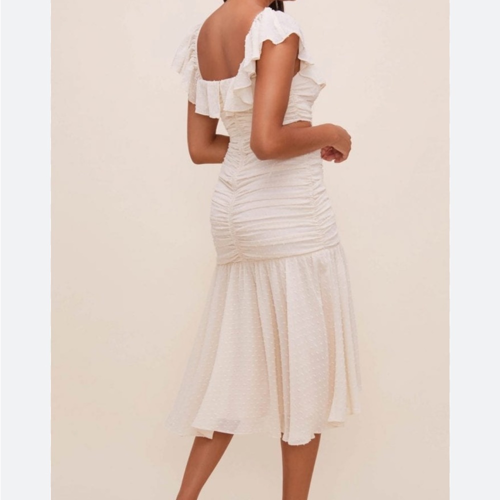 ASTR Ivory Cream Off White Swiss Dot Textured Ruched Ruffle Cut Out Midi Dress - Picture 11 of 17